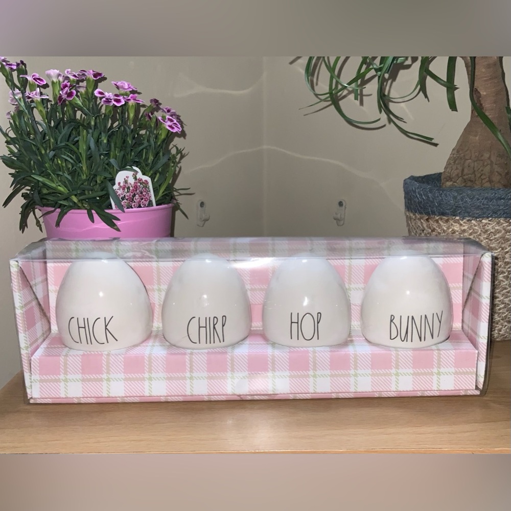 Rae Dunn Easter Eggs Table Decor